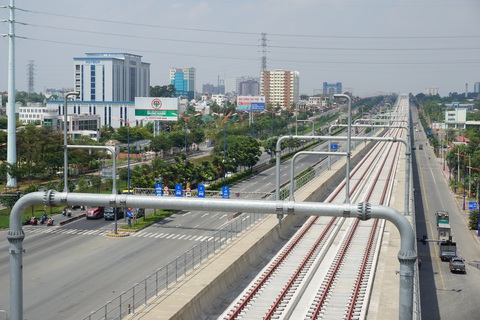 Cận cảnh metro số 1 Bến Thành - Suối Tiên đang hoàn thiện - Ảnh 3. Cận cảnh metro số 1 Bến Thành - Suối Tiên đang hoàn thiện - Ảnh 3.