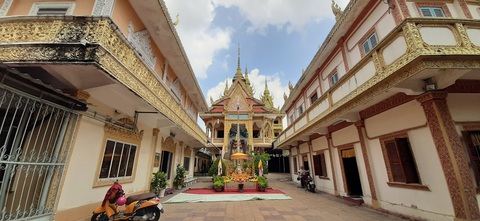 Cộng đồng người Khmer đón Tết cổ truyền, chung tay phòng ngừa COVID-19 - Ảnh 6. Cộng đồng người Khmer đón Tết cổ truyền, chung tay phòng ngừa COVID-19 - Ảnh 6.