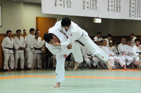 Judo Nhật họp bàn chống dịch, ai ngờ thành... ổ dịch COVID-19 - Ảnh 1. Judo Nhật họp bàn chống dịch, ai ngờ thành... ổ dịch COVID-19 - Ảnh 1.