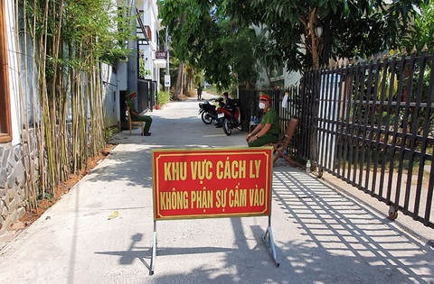 Kiên Giang truy tìm 2 thuyền viên từ Malaysia trở về trốn cách ly - Ảnh 1. Kiên Giang truy tìm 2 thuyền viên từ Malaysia trở về trốn cách ly - Ảnh 1.