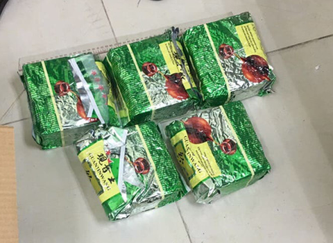 Bắt 6 người trong băng ma túy, thu hơn 10kg hàng đá - Ảnh 4. Bắt 6 người trong băng ma túy, thu hơn 10kg hàng đá - Ảnh 4.