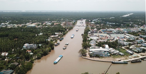 Gạo kẹt ở cảng, mỗi ngày doanh nghiệp bốc hơi chừng 350 triệu đồng - Ảnh 1. Gạo kẹt ở cảng, mỗi ngày doanh nghiệp bốc hơi chừng 350 triệu đồng - Ảnh 1.