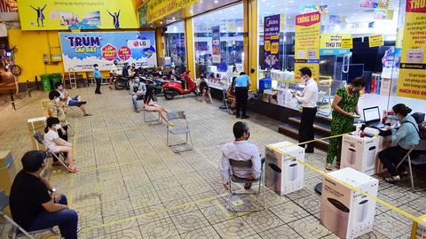 Các địa phương chờ giờ G sau hai tuần cách ly xã hội - Ảnh 2. Các địa phương chờ giờ G sau hai tuần cách ly xã hội - Ảnh 2.