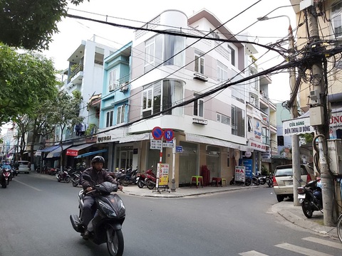 Đà Nẵng nhức nhối vi phạm xây dựng - Ảnh 1. Đà Nẵng nhức nhối vi phạm xây dựng - Ảnh 1.