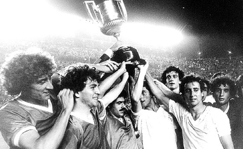 Trận chung kết Cúp Nhà vua kỳ lạ: Real Madrid tự đá với nhau - Ảnh 2. Trận chung kết Cúp Nhà vua kỳ lạ: Real Madrid tự đá với nhau - Ảnh 2.