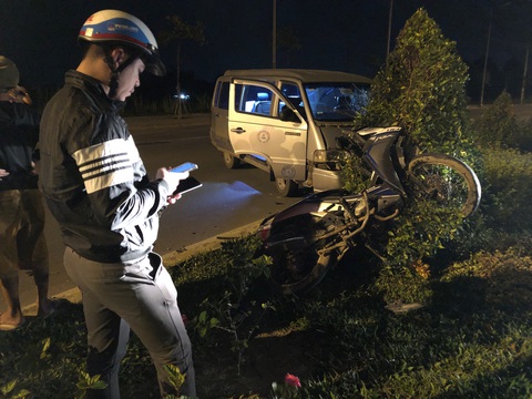 Dân gọi 115 không nghe máy, bệnh viện giải trình gì? - Ảnh 1. Dân gọi 115 không nghe máy, bệnh viện giải trình gì? - Ảnh 1.