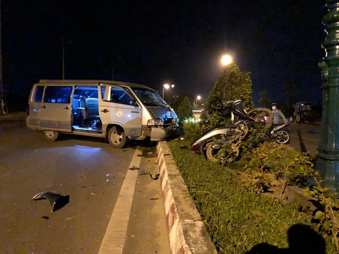 Dân gọi 115 không nghe máy, ca trực nói gì? - Ảnh 3. Dân gọi 115 không nghe máy, ca trực nói gì? - Ảnh 3.