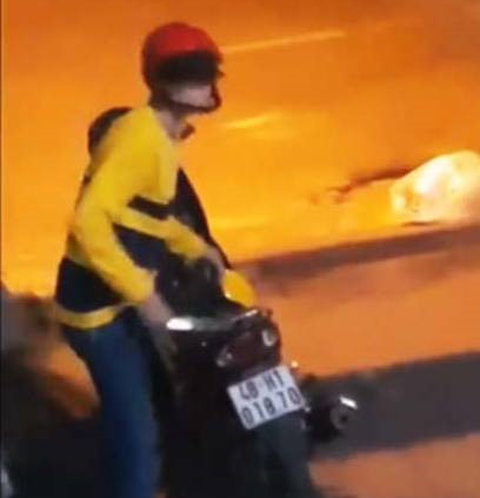 Be nói gì về chiếc xe nam thanh niên sử dụng đi giở trò đồi bại với phụ nữ? - Ảnh 1. Be nói gì về chiếc xe nam thanh niên sử dụng đi giở trò đồi bại với phụ nữ? - Ảnh 1.