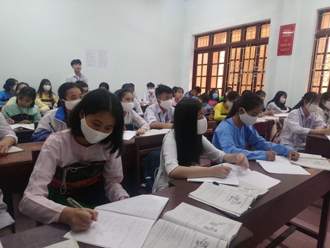 Học sinh THCS, THPT Thanh Hóa đi học lại từ ngày 21-4 - Ảnh 1. Học sinh THCS, THPT Thanh Hóa đi học lại từ ngày 21-4 - Ảnh 1.