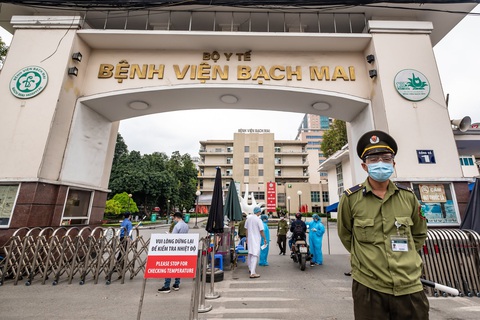 Dừng tăng viện phí tại Bệnh viện Bạch Mai - Ảnh 1. Dừng tăng viện phí tại Bệnh viện Bạch Mai - Ảnh 1.