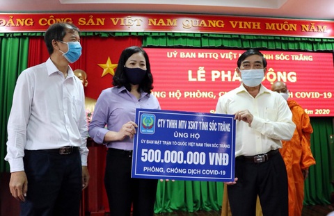 Sóc Trăng chi 3,2 tỉ đồng ủng hộ người bán vé số, phòng chống dịch COVID-19 - Ảnh 1. Sóc Trăng chi 3,2 tỉ đồng ủng hộ người bán vé số, phòng chống dịch COVID-19 - Ảnh 1.