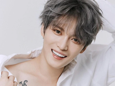 Jae Joong có thể ngồi tù 5 năm vì đùa mắc COVID-19 ngày Cá tháng 4 - Ảnh 1. Jae Joong có thể ngồi tù 5 năm vì đùa mắc COVID-19 ngày Cá tháng 4 - Ảnh 1.