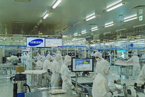 Samsung Việt Nam giảm mục tiêu xuất khẩu 5,8 tỉ USD do dịch bệnh - Ảnh 1. Samsung Việt Nam giảm mục tiêu xuất khẩu 5,8 tỉ USD do dịch bệnh - Ảnh 1.
