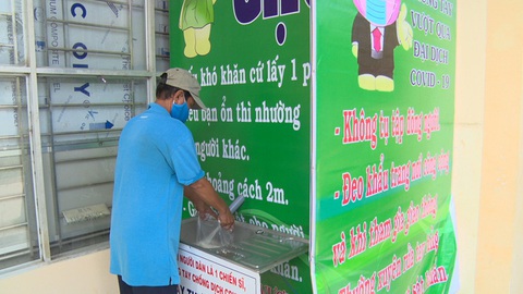 ‘ATM gạo’ sẽ giúp người khó khăn Đà Nẵng suốt 2 tháng - Ảnh 7. ‘ATM gạo’ sẽ giúp người khó khăn Đà Nẵng suốt 2 tháng - Ảnh 7.