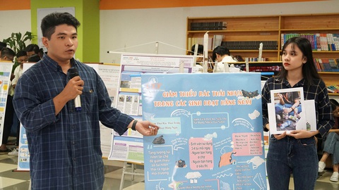 Học kỹ năng mềm trong môi trường quốc tế tại UEF - Ảnh 3. Học kỹ năng mềm trong môi trường quốc tế tại UEF - Ảnh 3.