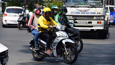 Tài xế xe công nghệ mượn tài khoản: Nguy hiểm rình rập hành khách - Ảnh 1. Tài xế xe công nghệ mượn tài khoản: Nguy hiểm rình rập hành khách - Ảnh 1.