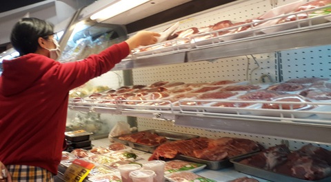 Thủ tướng: Giảm giá thịt heo về khoảng trên dưới 60.000 đồng/kg - Ảnh 1. Thủ tướng: Giảm giá thịt heo về khoảng trên dưới 60.000 đồng/kg - Ảnh 1.