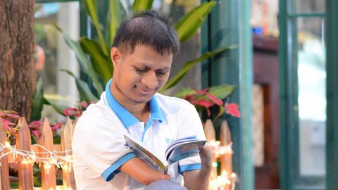 Bước qua lời nguyền - Ảnh 1. Bước qua lời nguyền - Ảnh 1.
