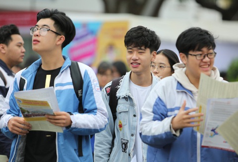 Thi tốt nghiệp THPT năm 2020 diễn ra trong 1,5 ngày - Ảnh 1. Thi tốt nghiệp THPT năm 2020 diễn ra trong 1,5 ngày - Ảnh 1.