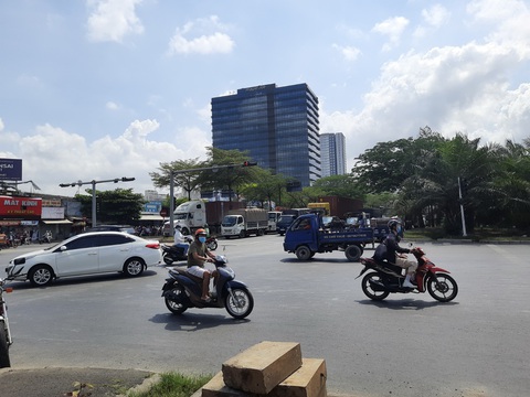 TP.HCM: Khởi công nút giao thông Nguyễn Hữu Thọ - Nguyễn Văn Linh - Ảnh 2. TP.HCM: Khởi công nút giao thông Nguyễn Hữu Thọ - Nguyễn Văn Linh - Ảnh 2.