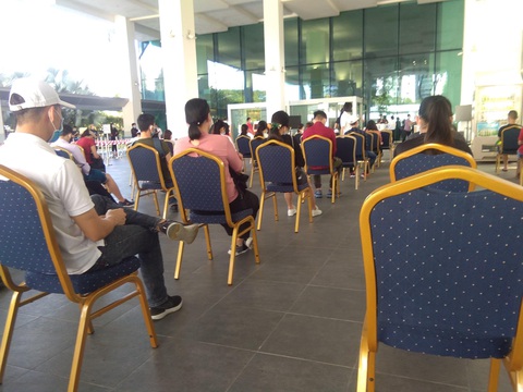 Người mang thẻ trắng lo âu giữa tâm dịch Singapore - Ảnh 3. Người mang thẻ trắng lo âu giữa tâm dịch Singapore - Ảnh 3.
