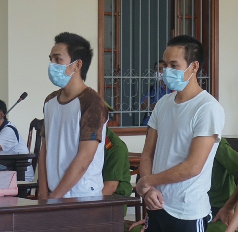 Tử hình kẻ đâm tử vong đại úy công an trong chiều 30 Tết Canh Tý - Ảnh 1. Tử hình kẻ đâm tử vong đại úy công an trong chiều 30 Tết Canh Tý - Ảnh 1.