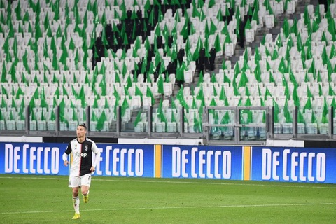 Serie A lùi thời hạn kết thúc mùa giải sang tháng 8 - Ảnh 1. Serie A lùi thời hạn kết thúc mùa giải sang tháng 8 - Ảnh 1.