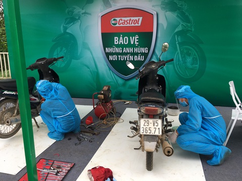 Castrol tiếp sức cho tuyến đầu bằng hàng loạt hoạt động thiết thực - Ảnh 3. Castrol tiếp sức cho tuyến đầu bằng hàng loạt hoạt động thiết thực - Ảnh 3.