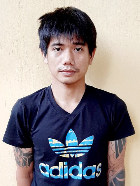 12 tháng tù cho thanh niên chống người thi hành công vụ tại chốt kiểm dịch COVID-19 - Ảnh 1. 12 tháng tù cho thanh niên chống người thi hành công vụ tại chốt kiểm dịch COVID-19 - Ảnh 1.