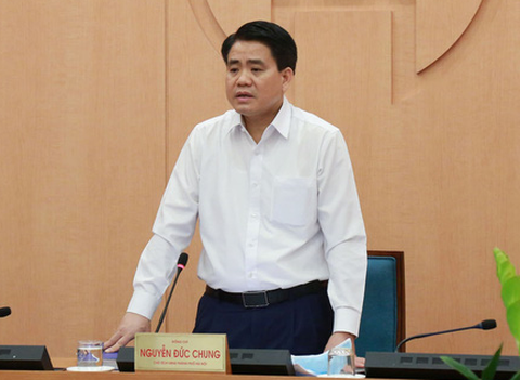 Hà Nội dự định cửa hàng thời trang, mỹ phẩm mở cửa sau 9h sáng - Ảnh 1. Hà Nội dự định cửa hàng thời trang, mỹ phẩm mở cửa sau 9h sáng - Ảnh 1.