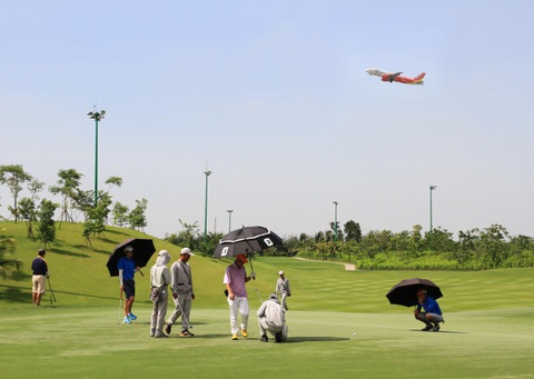 Không được xây sân golf trên đất quốc phòng, an ninh - Ảnh 1. Không được xây sân golf trên đất quốc phòng, an ninh - Ảnh 1.