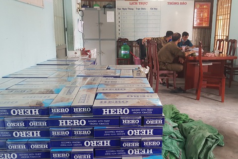 200 đối tượng buôn lậu tấn công cướp hàng, 5 chiến sĩ biên phòng và công an bị thương - Ảnh 1. 200 đối tượng buôn lậu tấn công cướp hàng, 5 chiến sĩ biên phòng và công an bị thương - Ảnh 1.