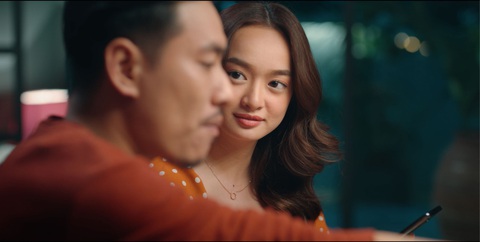 Tiệc trăng máu tung trailer mới, 4 tháng nữa mới ra rạp - Ảnh 6. Tiệc trăng máu tung trailer mới, 4 tháng nữa mới ra rạp - Ảnh 6.