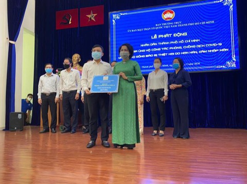 Xuân Mai Sài Gòn đóng góp 5 tỉ đồng giúp phòng chống dịch COVID-19 - Ảnh 1. Xuân Mai Sài Gòn đóng góp 5 tỉ đồng giúp phòng chống dịch COVID-19 - Ảnh 1.