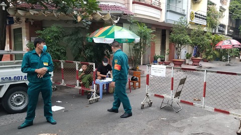 Bệnh nhân COVID-19 số 92 ở TP.HCM dương tính lại, cách ly một block chung cư - Ảnh 2. Bệnh nhân COVID-19 số 92 ở TP.HCM dương tính lại, cách ly một block chung cư - Ảnh 2.
