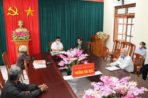 Từ 1-5: Tổng đài 111 hỗ trợ thông tin cho người dân gặp khó khăn do COVID-19 - Ảnh 1. Từ 1-5: Tổng đài 111 hỗ trợ thông tin cho người dân gặp khó khăn do COVID-19 - Ảnh 1.