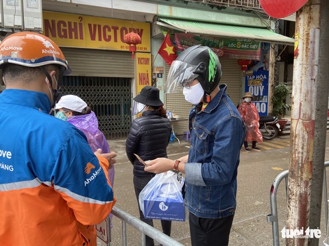 Bị từ chối qua cổng làng vì em vào nhà người quen nhưng... không nhớ tên - Ảnh 7. Bị từ chối qua cổng làng vì em vào nhà người quen nhưng... không nhớ tên - Ảnh 7.