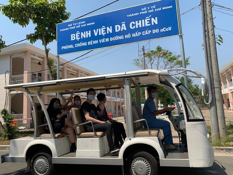 Công bố khỏi bệnh thêm 4 ca, 22/53 bệnh nhân ở TP.HCM xuất viện - Ảnh 1. Công bố khỏi bệnh thêm 4 ca, 22/53 bệnh nhân ở TP.HCM xuất viện - Ảnh 1.