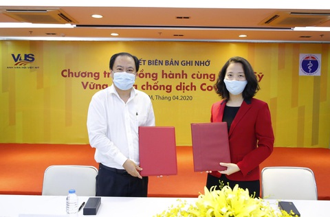 VUS tiếp sức cùng y bác sĩ và cán bộ y tế chống dịch - Ảnh 1. VUS tiếp sức cùng y bác sĩ và cán bộ y tế chống dịch - Ảnh 1.
