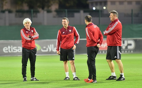 HLV Ivan Jovanovic bị UAE thanh lý hợp đồng dù chưa dẫn dắt trận nào - Ảnh 1. HLV Ivan Jovanovic bị UAE thanh lý hợp đồng dù chưa dẫn dắt trận nào - Ảnh 1.