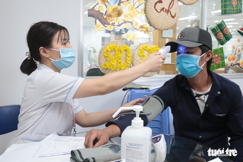 TP.HCM thiếu lượng máu nghiêm trọng trong thời điểm cách ly xã hội - Ảnh 1. TP.HCM thiếu lượng máu nghiêm trọng trong thời điểm cách ly xã hội - Ảnh 1.