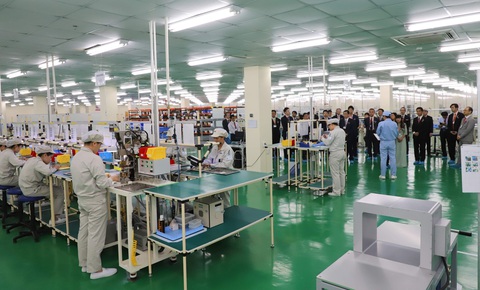 Chính phủ sẽ hỗ trợ 20 triệu người ảnh hưởng dịch COVID-19 - Ảnh 2. Chính phủ sẽ hỗ trợ 20 triệu người ảnh hưởng dịch COVID-19 - Ảnh 2.