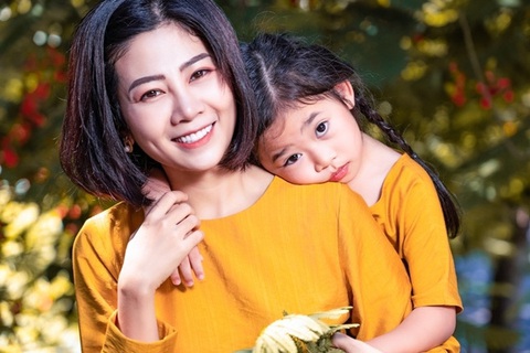 Phùng Ngọc Huy tuyên bố giành được quyền nuôi con Mai Phương - Ảnh 2. Phùng Ngọc Huy tuyên bố giành được quyền nuôi con Mai Phương - Ảnh 2.