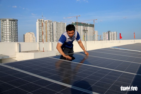 Vẫn sôi động điện mặt trời áp mái - Ảnh 1. Vẫn sôi động điện mặt trời áp mái - Ảnh 1.