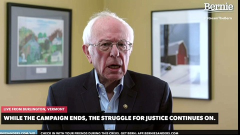 Ông Sanders rút lui, ông Biden rộng đường đấu ông Trump - Ảnh 1. Ông Sanders rút lui, ông Biden rộng đường đấu ông Trump - Ảnh 1.