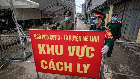 Chạy đua chặn nguồn lây - Ảnh 1. Chạy đua chặn nguồn lây - Ảnh 1.