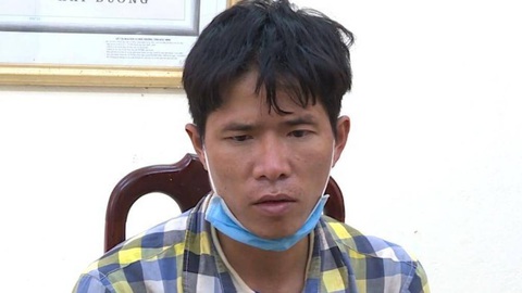 Khởi tố 2 người chống đối tổ công tác tại chốt kiểm soát COVID-19 - Ảnh 1. Khởi tố 2 người chống đối tổ công tác tại chốt kiểm soát COVID-19 - Ảnh 1.