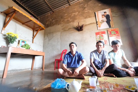 Vụ án bí thư xã giết người đốt xác: Nạn nhân và nghi phạm không có mâu thuẫn - Ảnh 2. Vụ án bí thư xã giết người đốt xác: Nạn nhân và nghi phạm không có mâu thuẫn - Ảnh 2.