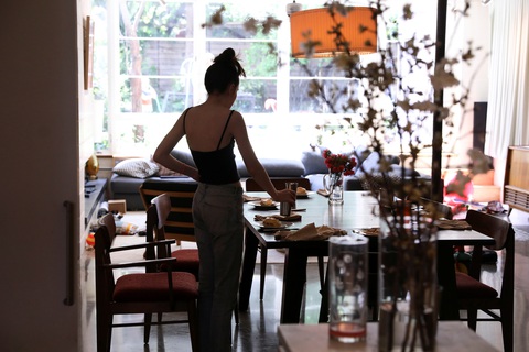 Dịch COVID-19 ngày 11-5: Mỹ, Pháp, Anh, Ý... tiếp tục giảm ca nhiễm - Ảnh 4. Dịch COVID-19 ngày 11-5: Mỹ, Pháp, Anh, Ý... tiếp tục giảm ca nhiễm - Ảnh 4.
