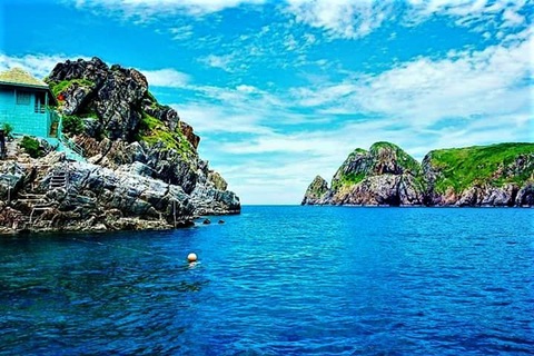 Khu bảo tồn biển Hòn Mun đón khách trở lại - Ảnh 2. Khu bảo tồn biển Hòn Mun đón khách trở lại - Ảnh 2.